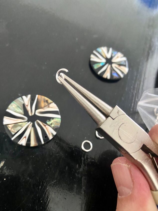how to up cycle old jewellery and bring it back to life, Pliers with jump ring