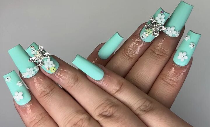 how to diy cute green flower nails for spring, DIY green flower nails