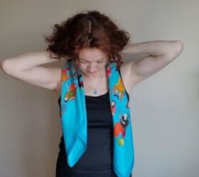 3 fun ways to wear a silk scarf on the neck, Twisting scarf