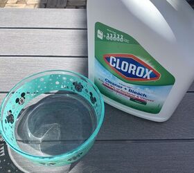 All you need is a cotton ball and some bleach to recreate this breathtaking transformation