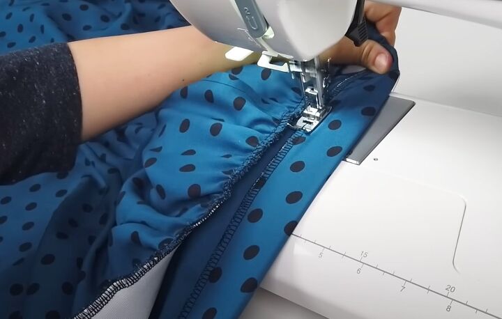 diy super comfy pants with this simple sewing pattern, Sewing elasticated waistband