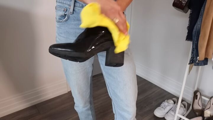 6 easy tips to prepare your spring wardrobe, Cleaning boots