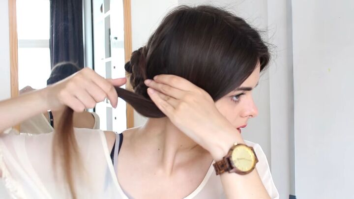 easy jane eyre inspired victorian hairstyle tutorial, Addressing front sections of hair