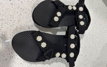 DIY Pearl Flower Sandals