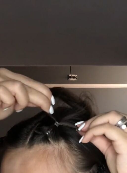 all the tiktok girlies wear this hairstyle, Sectioning and tying hair