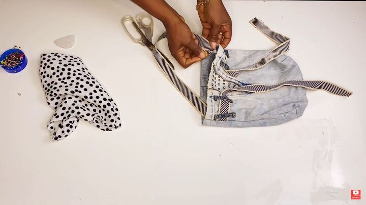how to diy a cute denim bag from old jeans, Adding strap