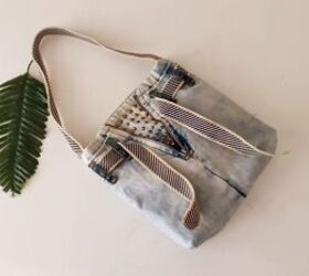 How to DIY a Cute Denim Bag From Old Jeans