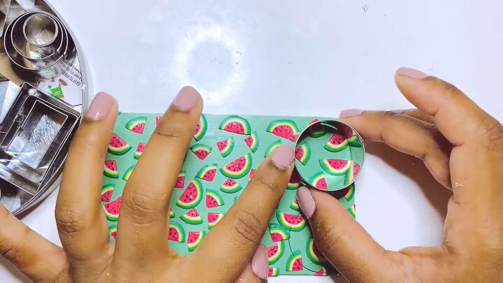how to diy cute and fun watermelon earrings, Cutting shapes