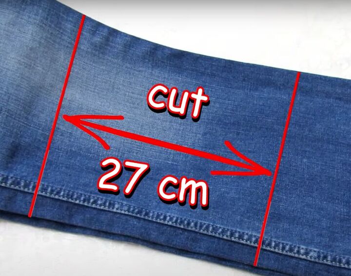 how to diy a cute denim sling bag, Cutting jeans