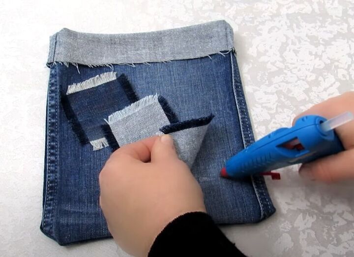 how to diy a cute denim sling bag, Making decorative squares