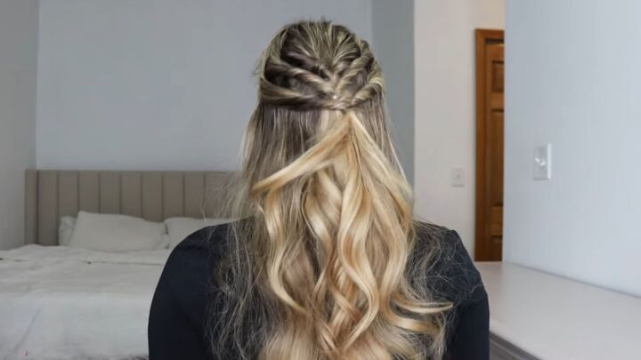 5 super cute hairstyles for special occasions, Style 2 Twisted half up hairstyle