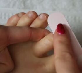We had no idea we were doing our toenails wrong until we saw this 30-minute technique