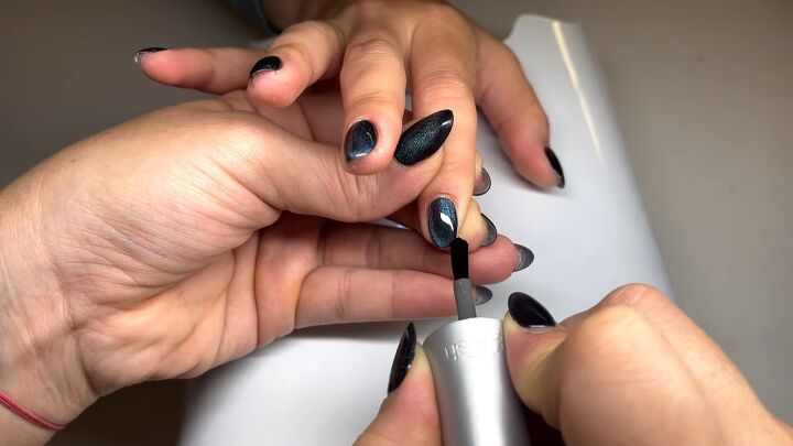 Easy Waterless Manicure Tutorial | Upstyle