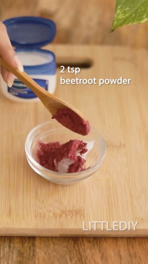 how to diy an easy tinted lip balm, Adding beetroot powder