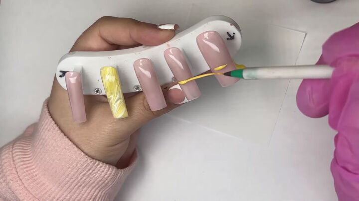 how to create cute french tip yellow nails for spring, Marking a dash for the French tip