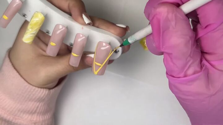 how to create cute french tip yellow nails for spring, How to do the A method for French tips
