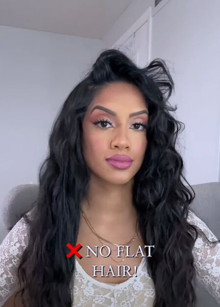 Easy 1 Minute Voluminous Curls Hack Upstyle Easy 1 Minute Voluminous Curls Hack Upstyle