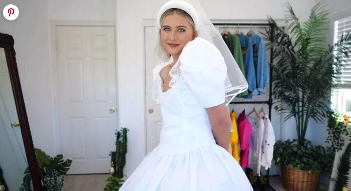how to clean a wedding dress, Wedding dress