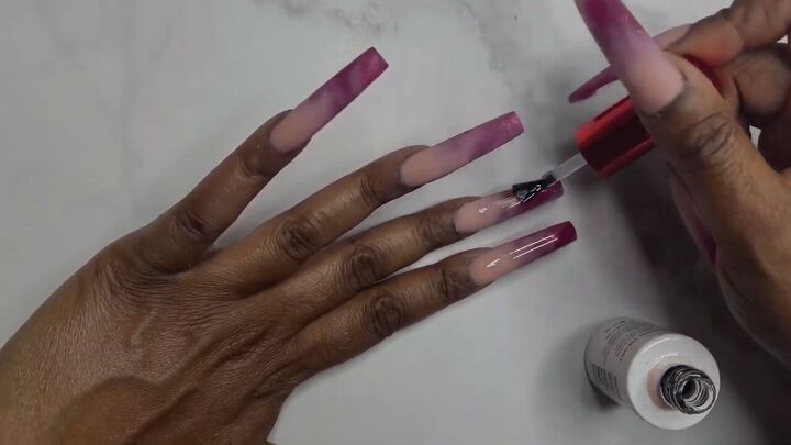 easy purple and pink nail art tutorial, Applying top coat