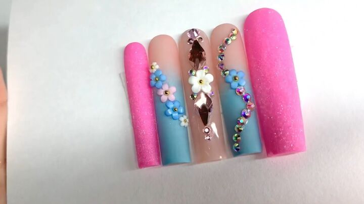 how to diy cute spring flower nails, DIY spring flower nails