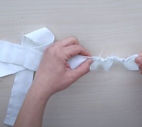 how to upcycle cute ruffle pants, Making the ruffles