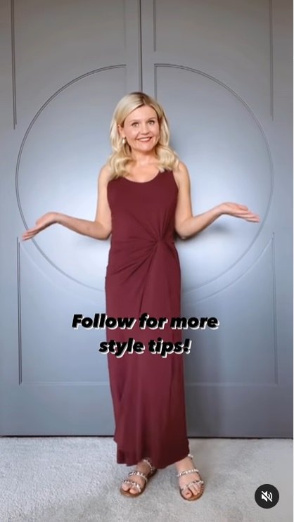 Fashion Hack for Shortening Your Maxi Dress | Upstyle Fashion Hack for Shortening Your Maxi Dress | Upstyle