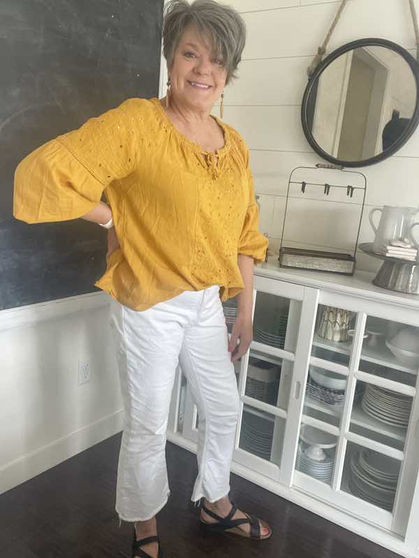 what to wear with gold eyelet peasant blouse