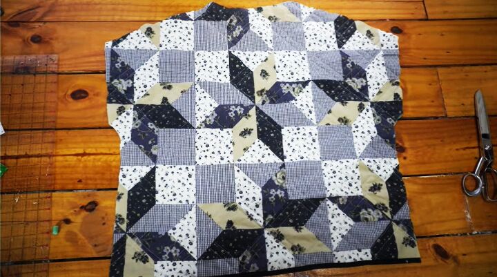 how to diy a trendy quilt jacket, Pattern drafting
