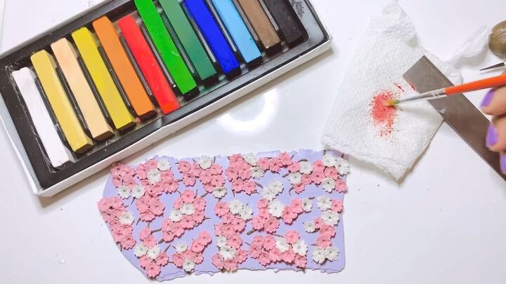 how to diy cute blossom earrings for spring, Shading flowers