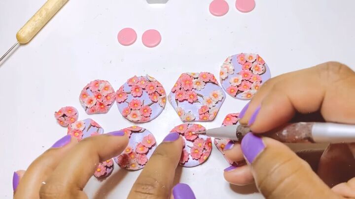 how to diy cute blossom earrings for spring, Filling in