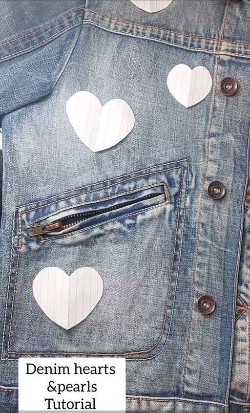 this diy heart denim design is everywhere, Placing hearts on jacket