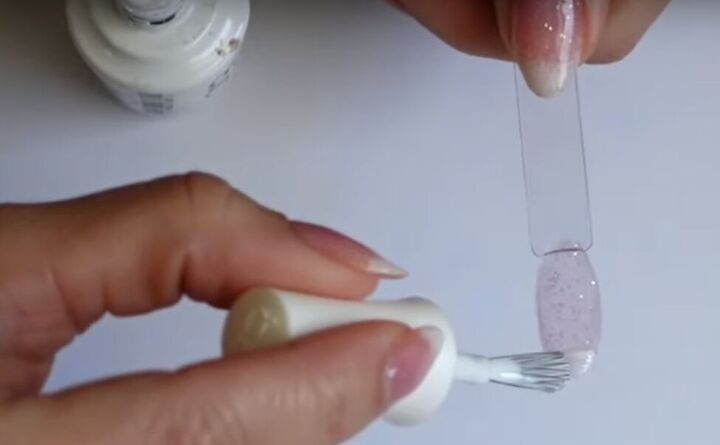 easy french ombre gel nails tutorial, Creating French tip
