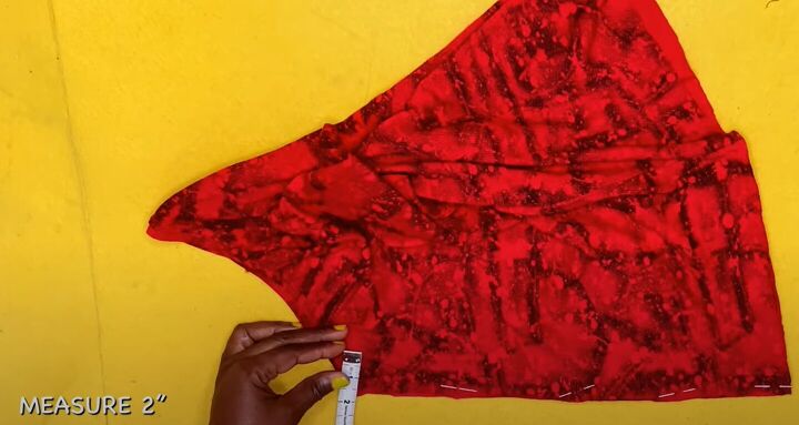 how to diy a cute drawstring cropped top, Measuring