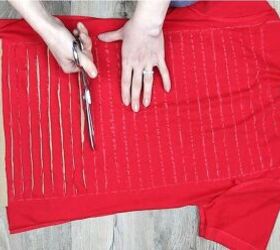 easy diy t shirt weaving tutorial, Cutting