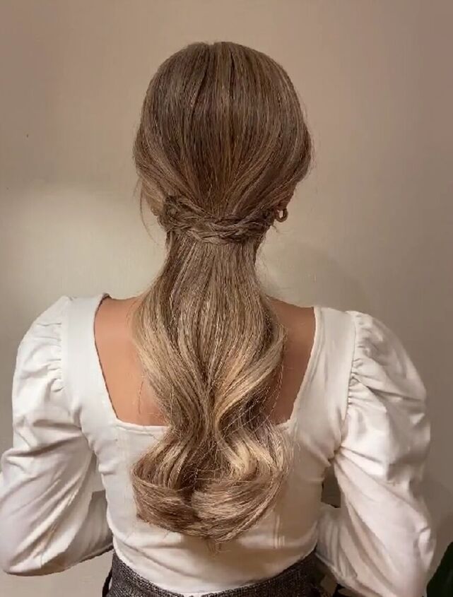 romantic hairstyle perfect for date night, Romantic hairstyle