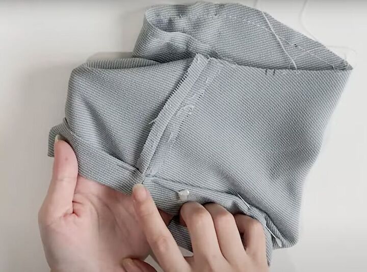 how to diy a cute puff short sleeve top, Preparing the sleeves