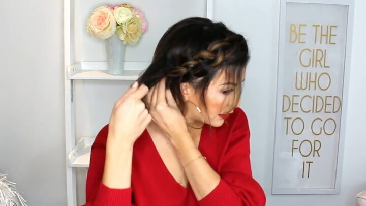 how to create a sexy dutch side braid, Securing hair