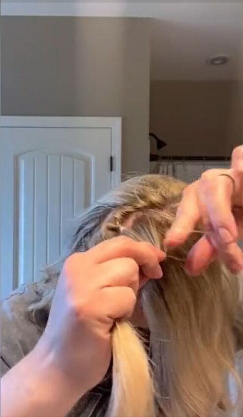 pull through headband tutorial, Tying a second ponytail
