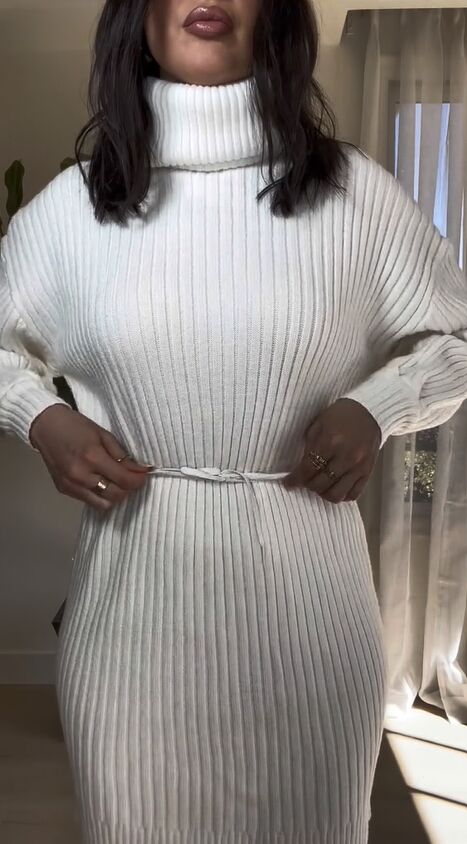 shrink your sweater dress with this easy hack, Tying a string around waist