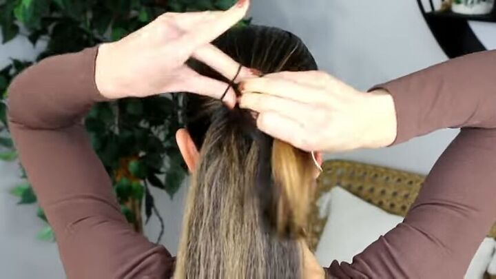 sexy braid tutorial how to make a braid look thicker, Tying hair