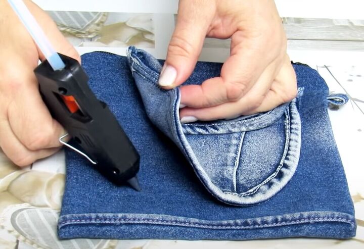 how to diy a cute pocket jean purse, Adding the outer pocket