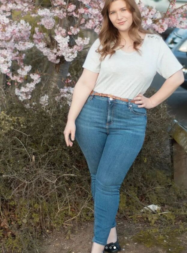 Spring Capsule Wardrobe Checklist Upstyle Spring Capsule Wardrobe Checklist Upstyle