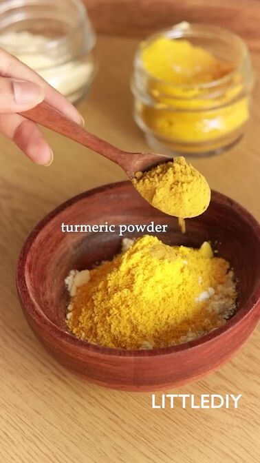 Easy Turmeric Bath Powder Recipe for Glowing Skin | Upstyle