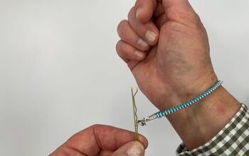 The Easy Way To Put On a Bracelet by Yourself // Quick Simple Hack