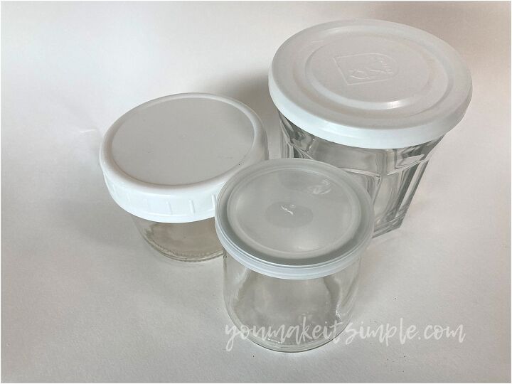 How To Make Your Own Natural Toothpaste | Upstyle