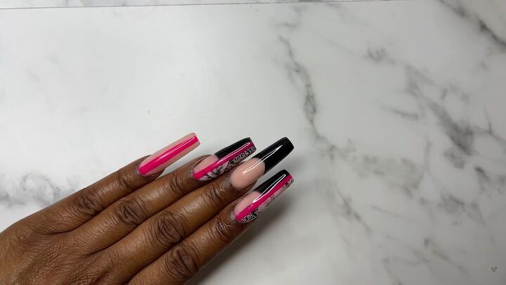 classy pink and black nails, Classy pink and black nails