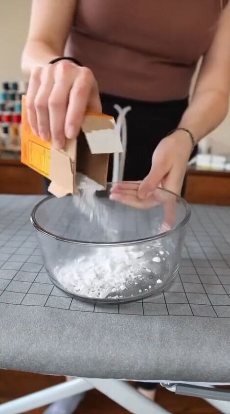 how to clean your dirty white sneakers, Pouring baking soda