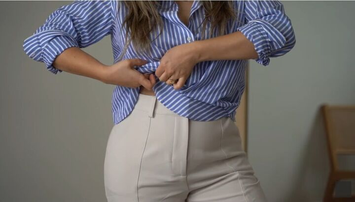 How to Properly Tuck in a Shirt: 4 Easy Methods | Upstyle How to Properly Tuck in a Shirt: 4 Easy Methods | Upstyle