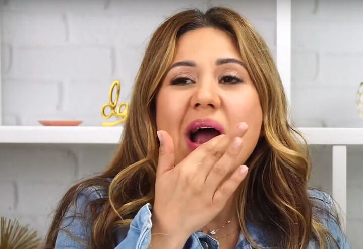 natural beauty hacks, DIY lip scrub