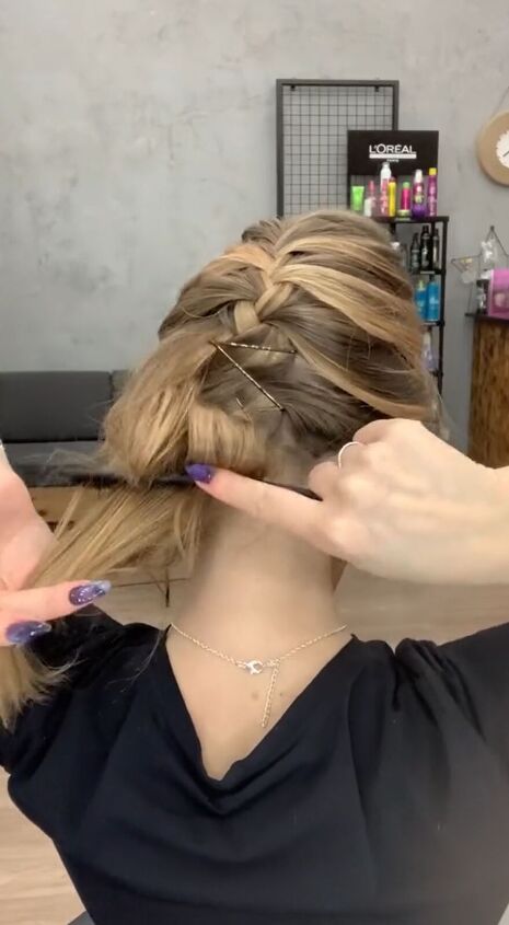 end your braid like this, Teasing hair